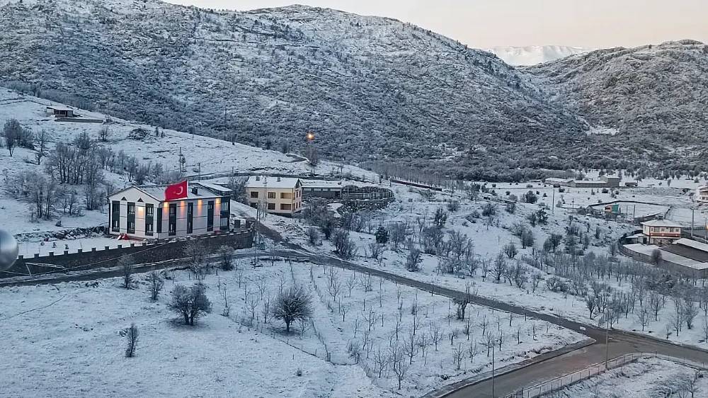 Konya Mayıs ayında kar yağışıyla kışı yaşayacak 1